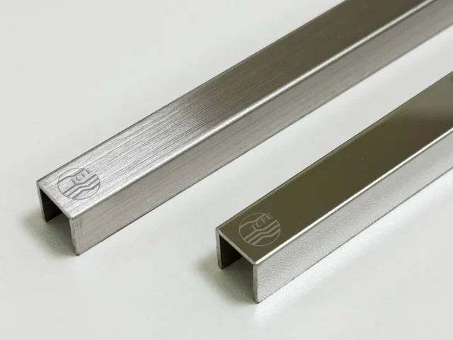 กรุยเชิงสแตนเลสหรืออลูมิเนียม